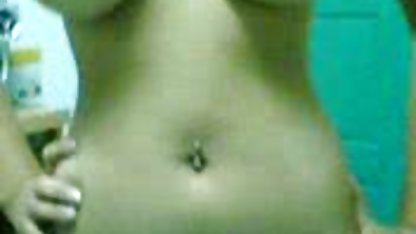 کثیف دانلود فیلم کوتاه سوپر سکسی Flix دختر در یک لباس سیاه و سفید می خواهد به فاک است!