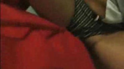 پائولا سکس کوتاه کم حجم لی با خودش بازی و اذیت کردن