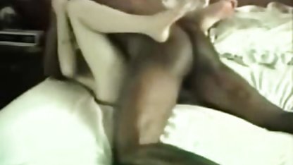 همسر می داند که چگونه به کار یک کیر دانلود فیلم کوتاه سکسی برای موبایل