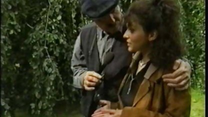 پیر زن لذت بردن از یک زن دانلود فیلم سکسی کوتاه مدت و شوهر